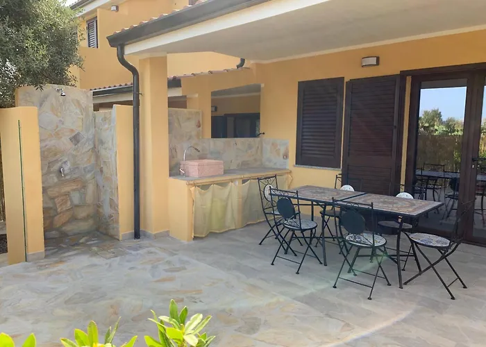 Oleandri- Oleandro Rosso Ferienhaus